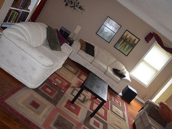 4th image of 3443 Woodbridge Ave