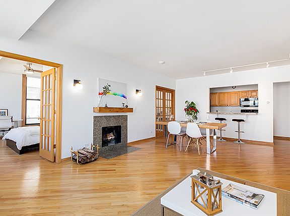 5th image of 431 S Dearborn St APT 1403
