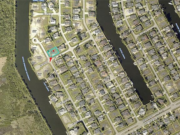 3rd image of 2719 SW 29th Ct