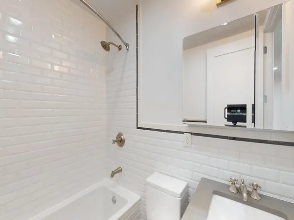 3505 Broadway image 6 of 14