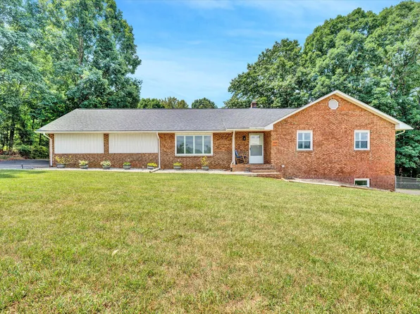 105 & 109 Smith Rd, Glade Hill, VA 24092