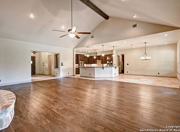 3rd image of 108 Oak Valley Dr
