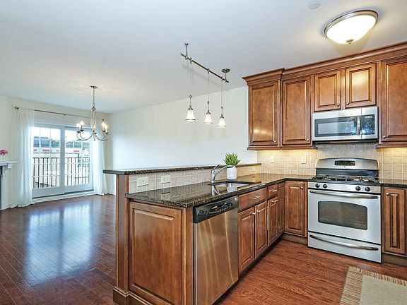 101 Sheldrake Place
