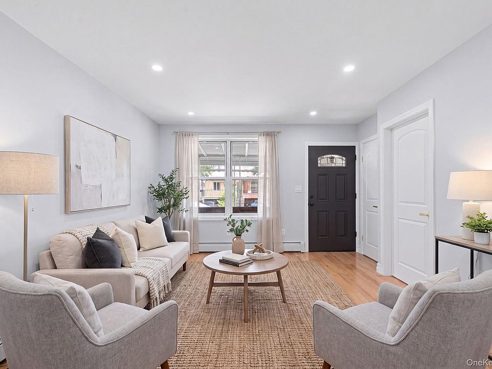 1st image of 24 E 55th Street