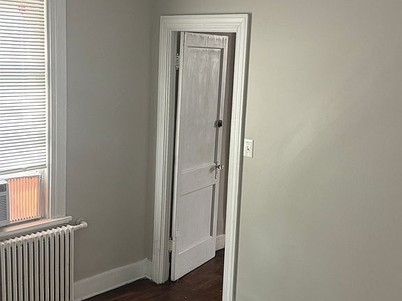 3rd image of 2401 Langston Ave