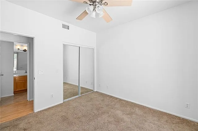 39221 Chantilly Ln — Photo 11