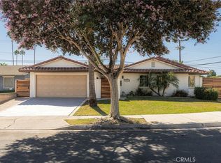 18001 Gulf Ln, Huntington Beach, CA 92646