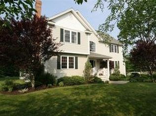 51 Reality Rd, Oxford, CT 06478