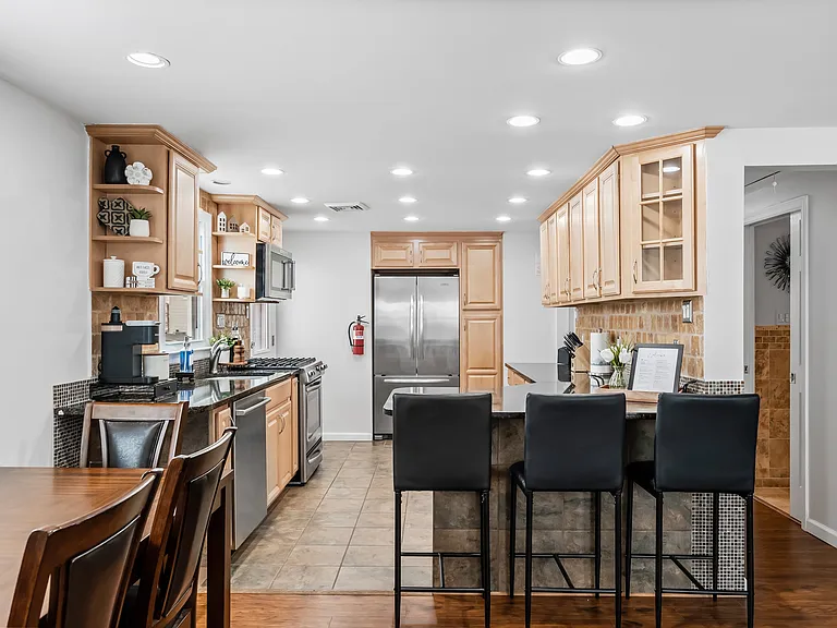 347 N Raleigh Ave #1 — Photo 7