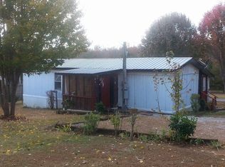 135 Bob White Dr, Jamestown, TN 38556