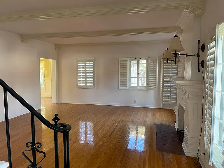 5456 Packard St — Photo 6