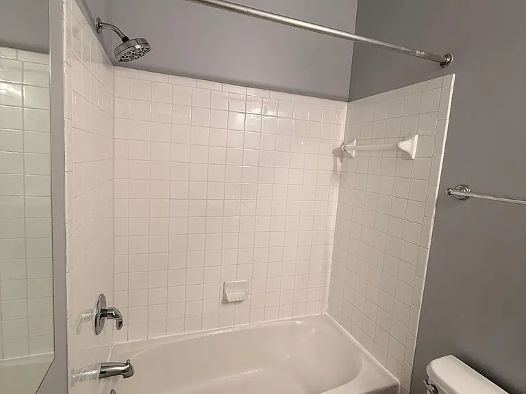 100 Colts Neck Dr — Photo 10
