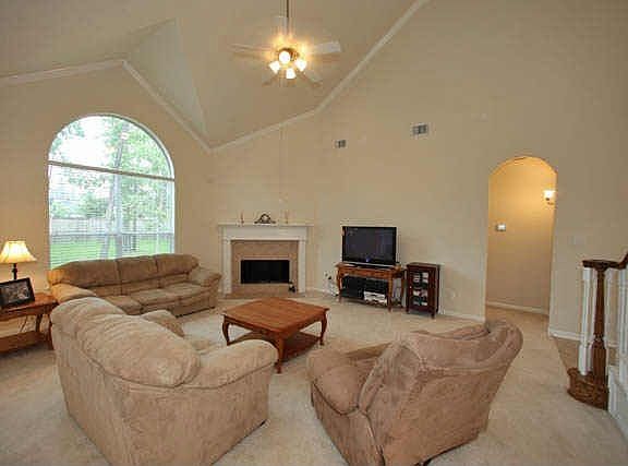 3rd image of 12218 Salt River Valley Ln