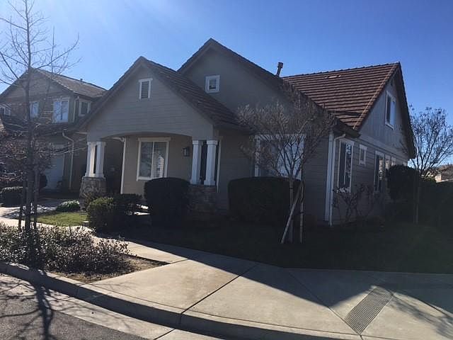 1st image of 2842 Portland Dr