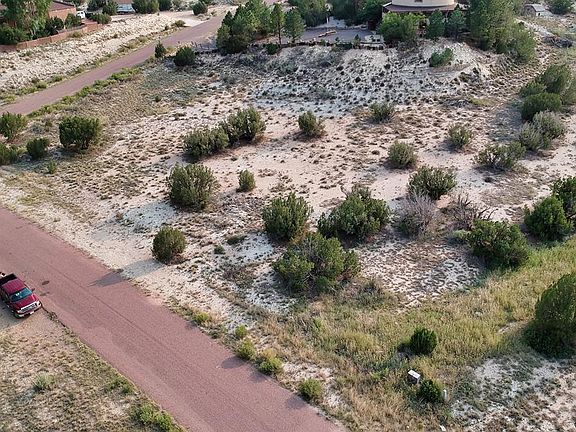 2nd image of 275 S Hidalgo Dr
