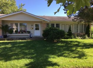 1304 Cumberland Cir E, Elk Grove Village, IL 60007