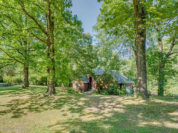 3rd image of 8778 Windersgate Dr