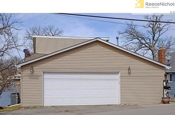 2nd image of 17 Beach Dr