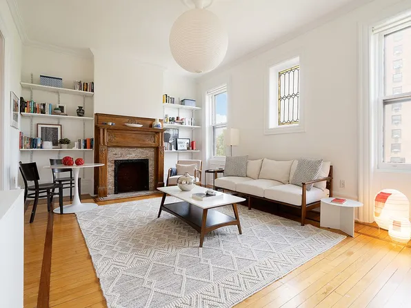 126 Greene Ave #4W, Brooklyn, NY 11238