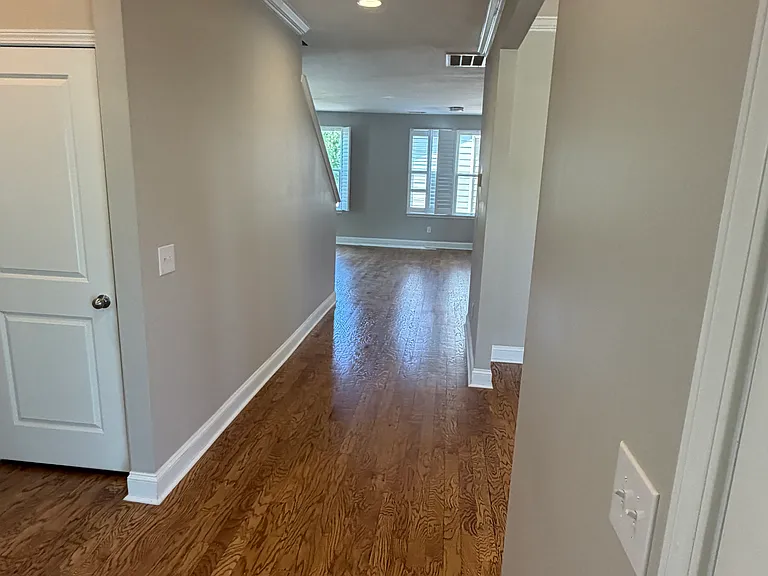 1168 Amelia Park Dr — Photo 7