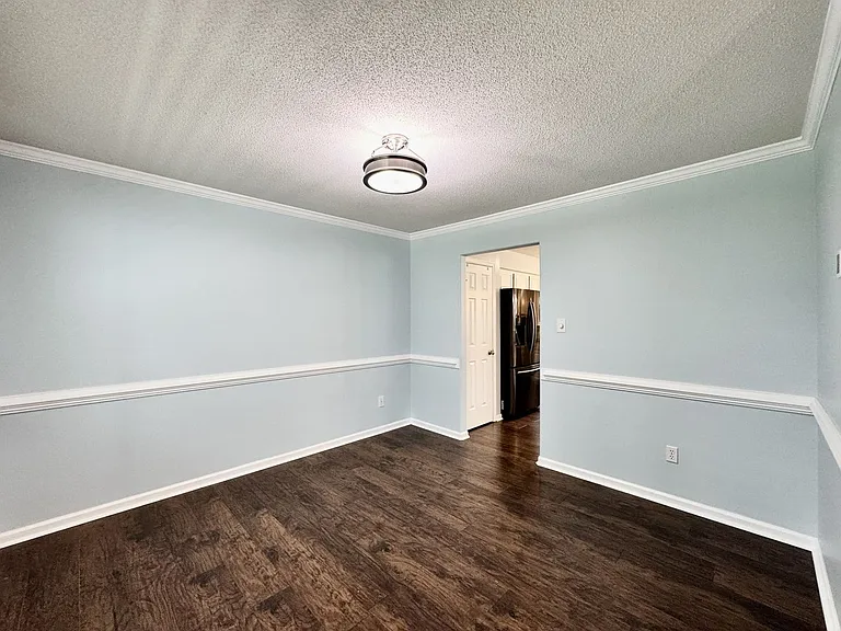 1733 Bernstein Dr — Photo 9
