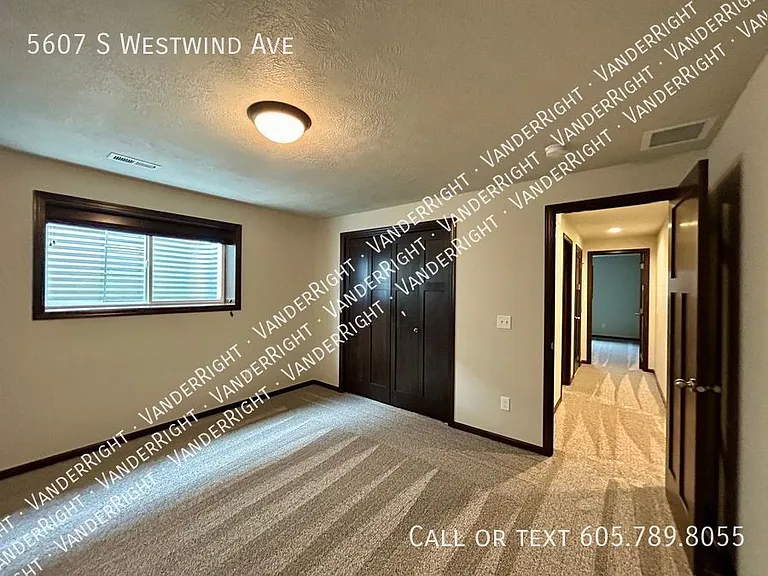 5607 S Westwind Ave — Photo 29
