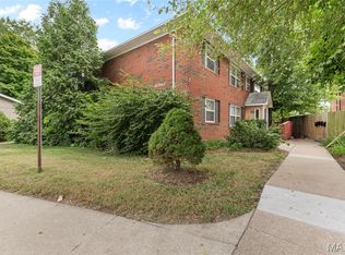4060 Oakmont Dr, Granite City, IL 62040