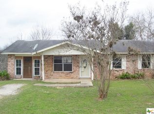 742 Fm 467, Seguin, TX 78155