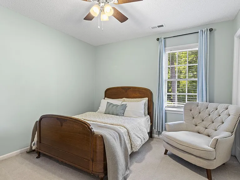 118 Archdale Dr — Photo 21