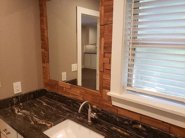 501 Atkerson Ln — Photo 16