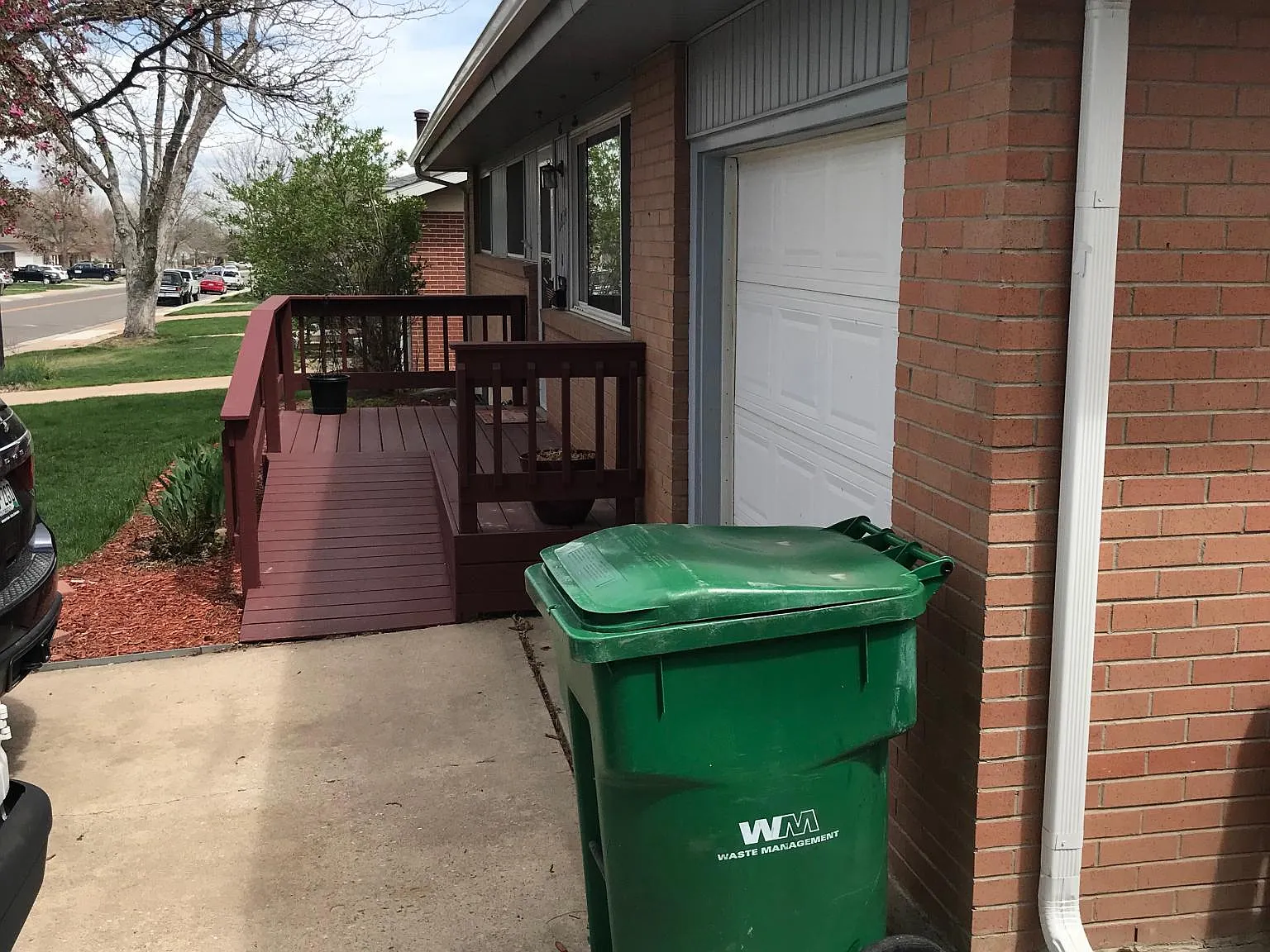 5 bed, 2106 sqft, $2,250 — Photo 1