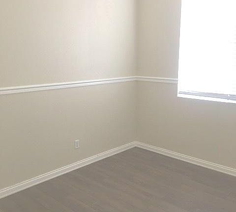 5th image of 26808 Maris Ct