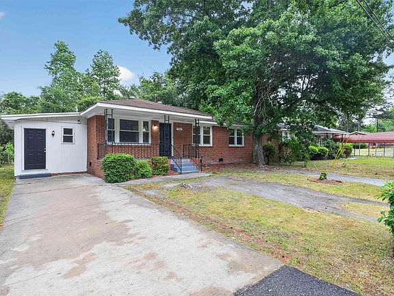 5th image of 705 W Campanella St