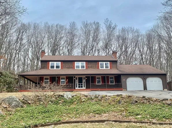 35 John Gilbert Rd, West Brookfield, MA 01585