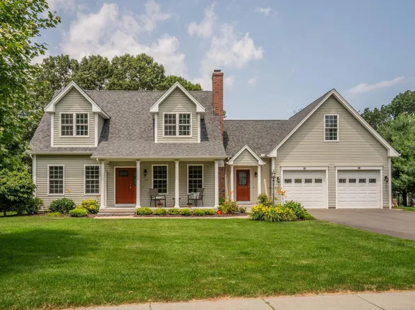 79 Abbey Road, Glastonbury, CT 06033