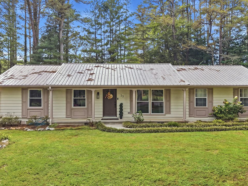1st image of 23 Forrestway Dr