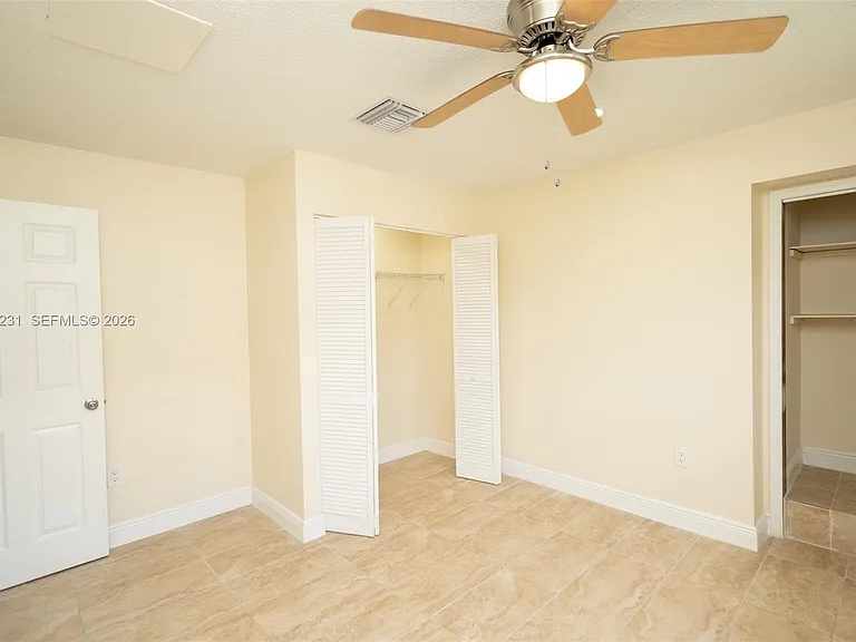 5613 Pierce St — Photo 35