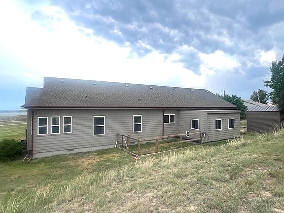 4th image of 173 Hwy 92 W