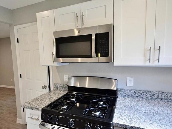 5th image of 5238 Carmen St