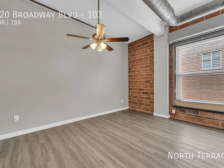 920 Broadway Blvd #103 — Photo 8