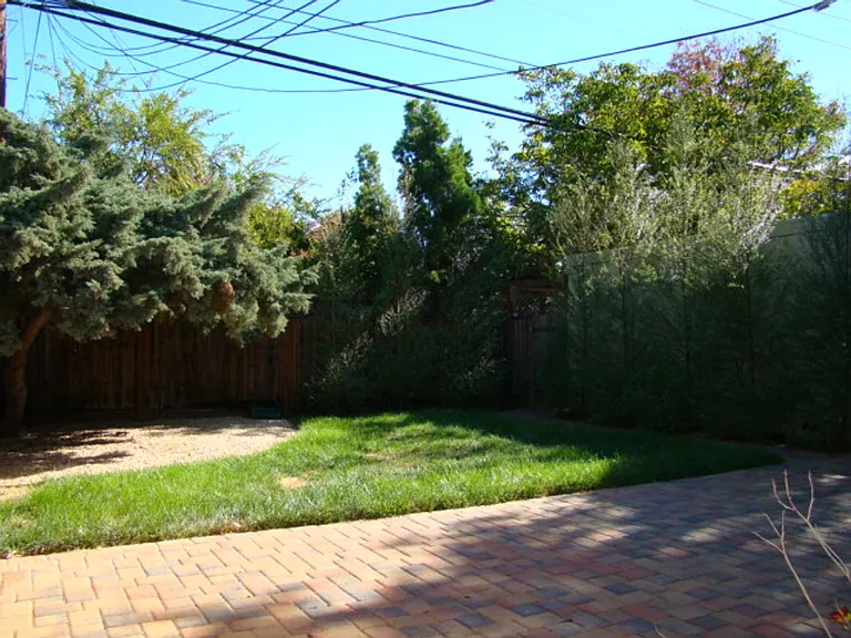 606B Millich Dr — Photo 9