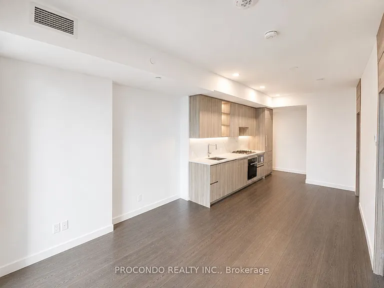 18 Esther Shiner Blvd #1511 — Photo 3