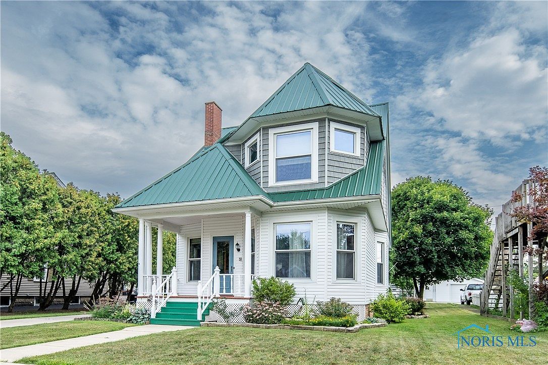 311 Bond St, Pemberville, OH 43450 MLS 6105326 Zillow