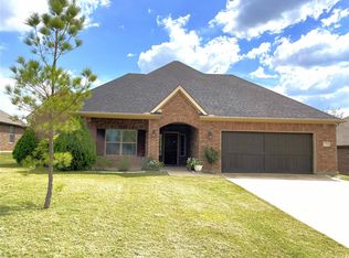 3331 Preston Club Dr, Sherman, TX 75092
