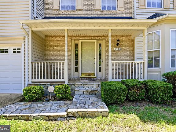 3rd image of 3508 Jervis Ct