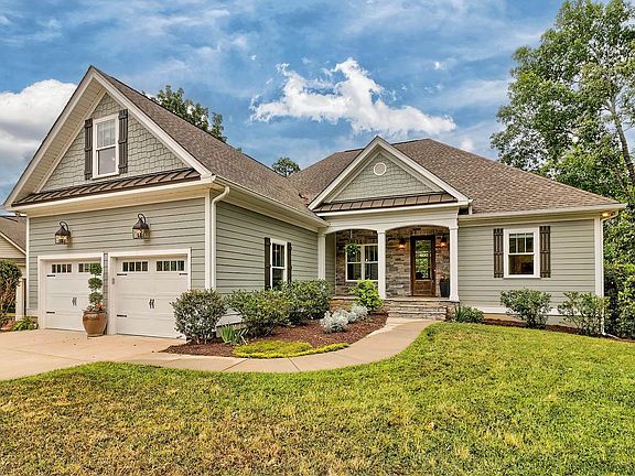 3rd image of 408 Little Key Ct