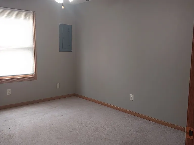 714 Willis Ave #B — Photo 9