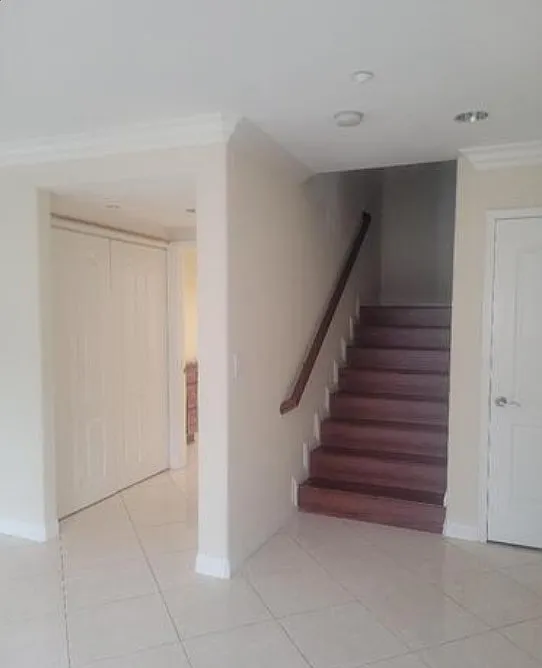 3 bed, 2.5 bath, $3,695 — Photo 4