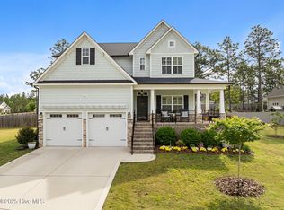 861 Winston Pines Dr, Aberdeen, NC 28315