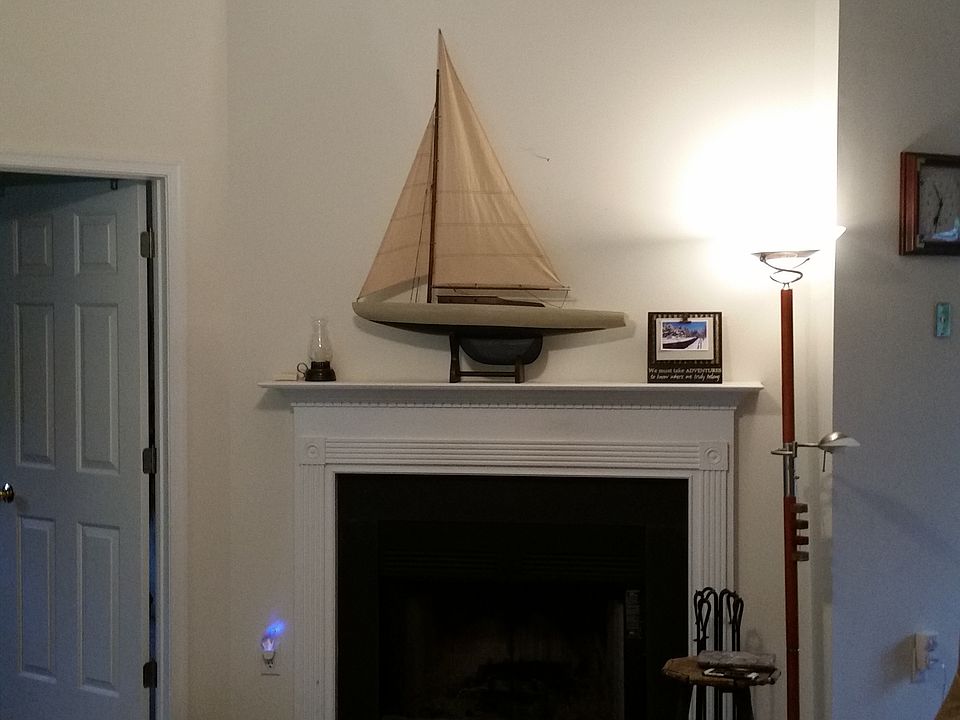 2nd image of 533 Geranium Rd